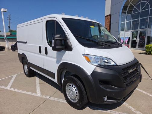 Bright White Clearcoat 2025 RAM ProMaster 1500 Low Roof