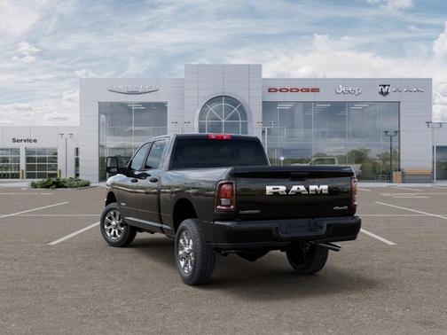 Diamond Black 2026 RAM 2500 Big Horn