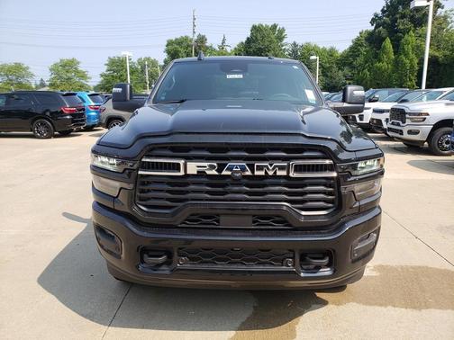 Diamond Black 2026 RAM 2500 Big Horn
