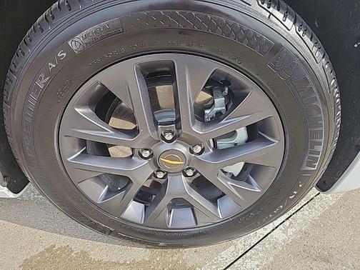 2024 Chrysler Pacifica Hybrid Select