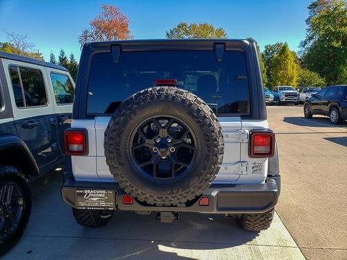 2026 Jeep Wrangler 