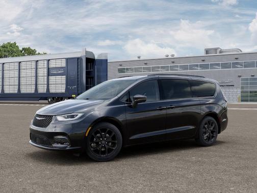 Diamond Black 2025 Chrysler Pacifica Limited