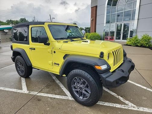 2024 Jeep Wrangler Sport