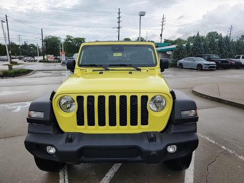 2024 Jeep Wrangler Sport