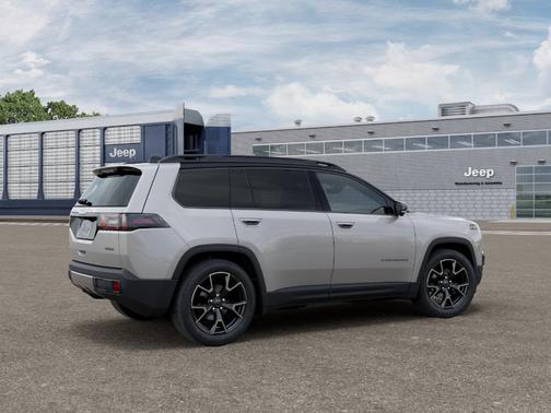 Silver Zynith 2026 Jeep Cherokee Overland