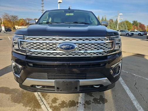 Black Metallic 2021 Ford Expedition Max Platinum