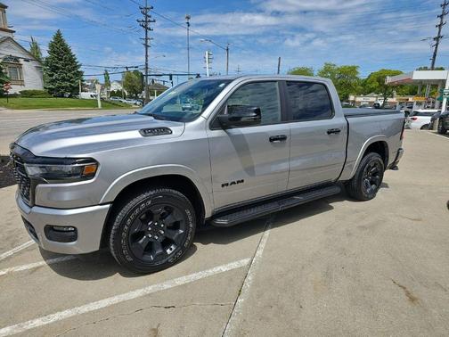 Billet Silver Metallic Clearcoat 2025 RAM 1500 Big Horn/Lone Star