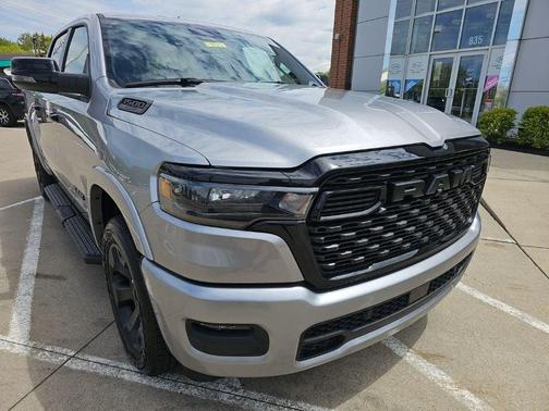 Billet Silver Metallic Clearcoat 2025 RAM 1500 Big Horn/Lone Star