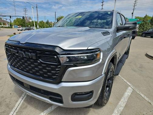 Billet Silver Metallic Clearcoat 2025 RAM 1500 Big Horn/Lone Star