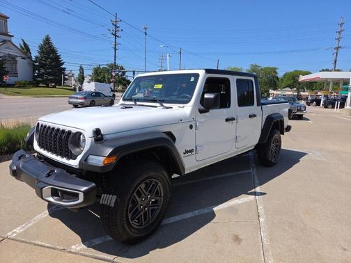 Bright White Clearcoat 2025 Jeep Gladiator Sport