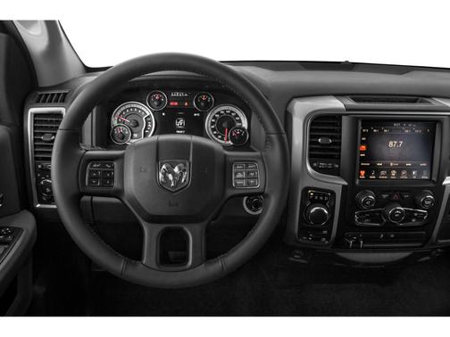 Bright White Clearcoat 2019 RAM 1500 Classic SLT