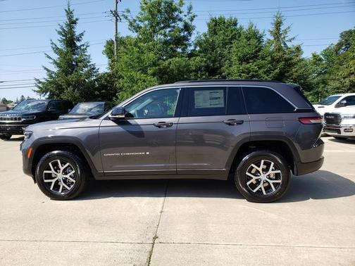 2025 Jeep Grand Cherokee Limited