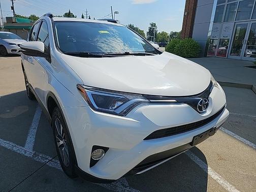 2016 Toyota RAV4 XLE