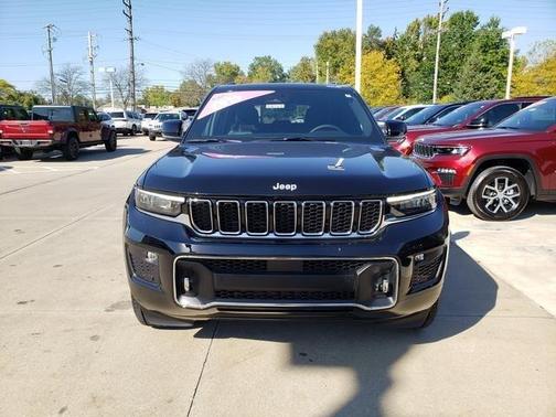 2025 Jeep Grand Cherokee Overland