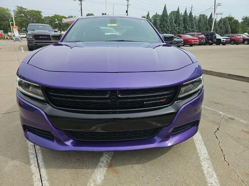 Plum Crazy Pearlcoat 2018 Dodge Charger GT