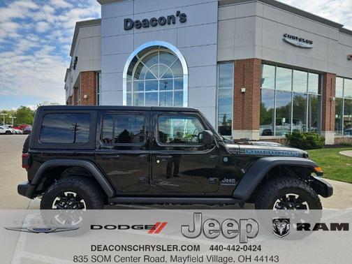 Black Clearcoat 2025 Jeep Wrangler 4xe Rubicon