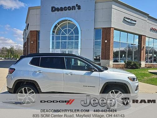 Silver Zynith 2025 Jeep Compass Limited