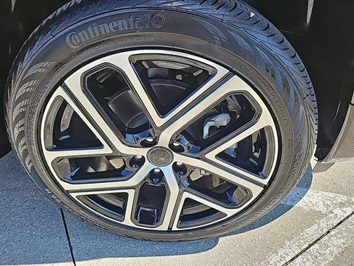 Silver Zynith 2025 Jeep Compass Limited