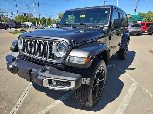 Granite Crystal Clearcoat Metallic 2025 Jeep Wrangler 4xe Sahara