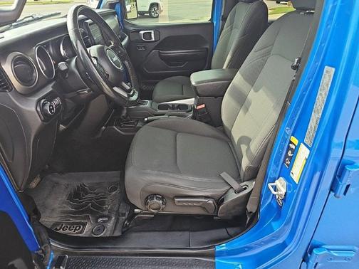 Hydro Blue Pearlcoat 2021 Jeep Gladiator Sport