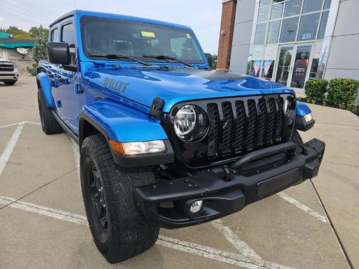 Hydro Blue Pearlcoat 2021 Jeep Gladiator Sport