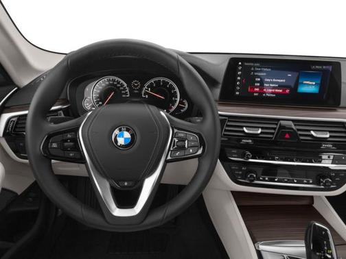 2018 BMW 530 i xDrive