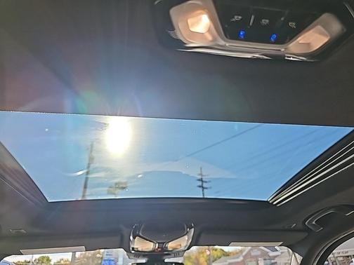 2019 BMW 330 i xDrive