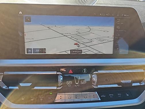 2019 BMW 330 i xDrive