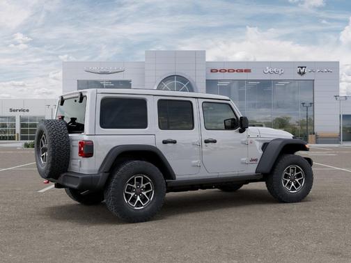 Bright White Clearcoat 2026 Jeep Wrangler Rubicon