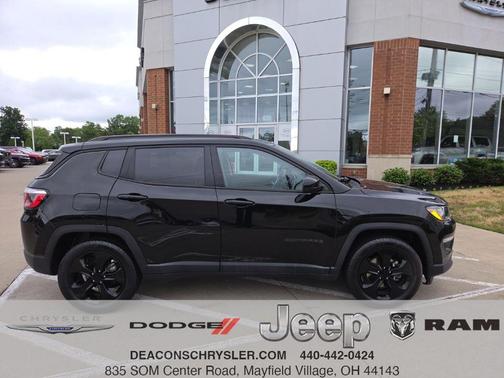 Diamond Black 2018 Jeep Compass Altitude