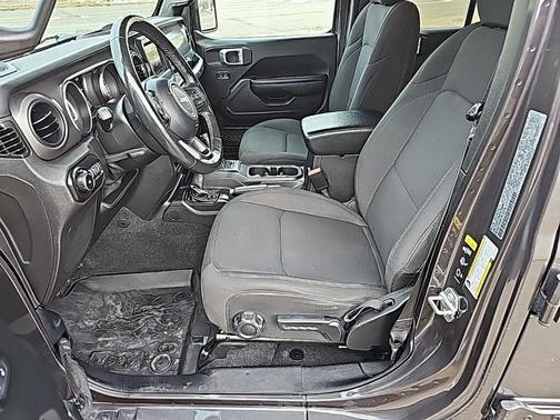 Granite Crystal Clearcoat Metallic 2021 Jeep Wrangler Unlimited Sport S