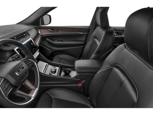 Silver Zynith 2026 Jeep Grand Cherokee Limited
