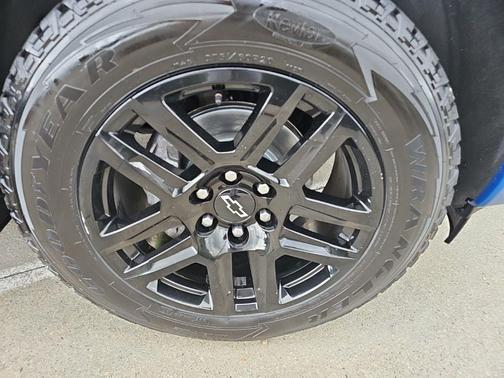 Glacier Blue Metallic 2023 Chevrolet Silverado 1500 RST