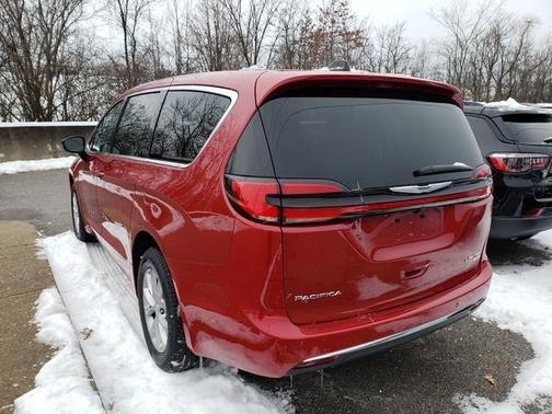 2026 Chrysler Pacifica Limited