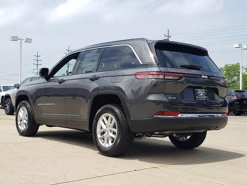 2025 Jeep Grand Cherokee Laredo X