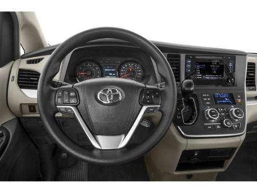 Super White 2015 Toyota Sienna L