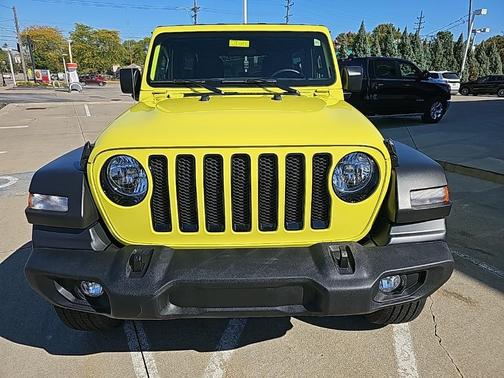 2022 Jeep Wrangler Unlimited Sport Altitude