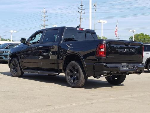 Diamond Black 2027 RAM 1500 Big Horn