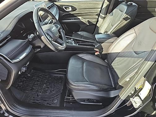 2022 Jeep Compass Altitude