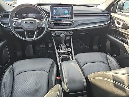 2022 Jeep Compass Altitude