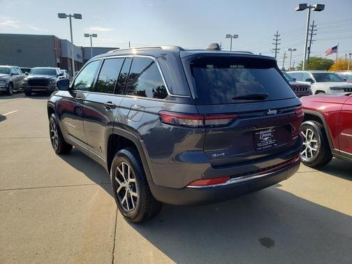 2025 Jeep Grand Cherokee Limited