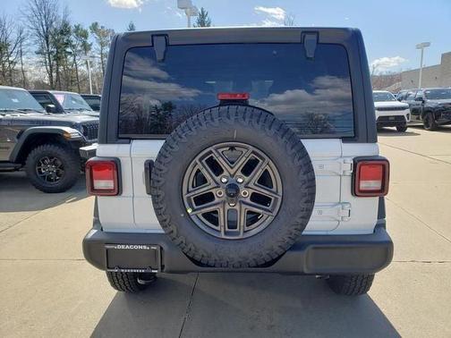 Bright White Clearcoat 2026 Jeep Wrangler Sport