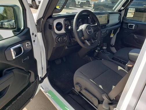Bright White Clearcoat 2026 Jeep Wrangler Sport