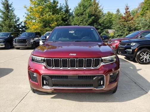 2025 Jeep Grand Cherokee Overland