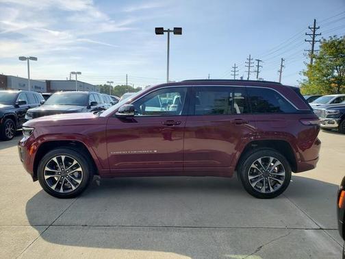2025 Jeep Grand Cherokee Overland
