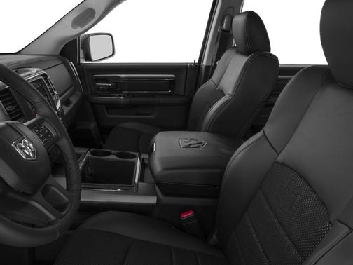 Bright Silver Clearcoat Metallic 2016 RAM 1500 Big Horn