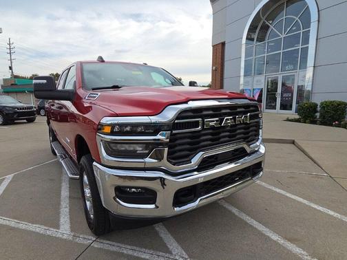 Molten Red Pearlcoat 2026 RAM 2500 Big Horn