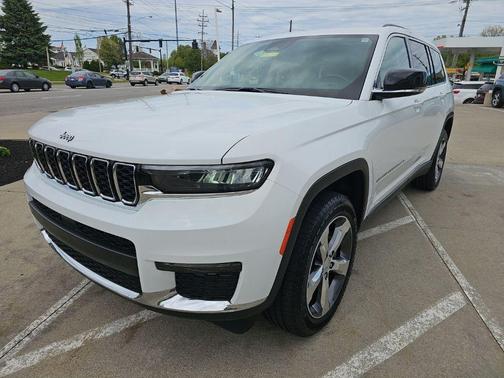Bright White Clearcoat 2021 Jeep Grand Cherokee L Limited