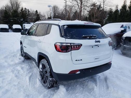2026 Jeep Compass Latitude