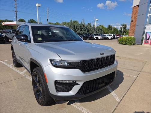 Silver Zynith 2024 Jeep Grand Cherokee Limited